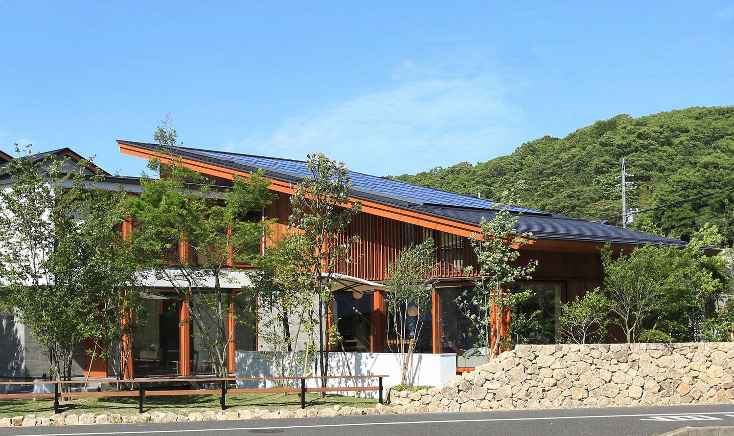 株式会社 安成工務店